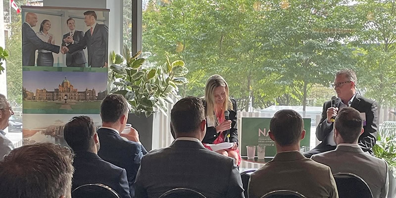 Kim Synder chapter visit