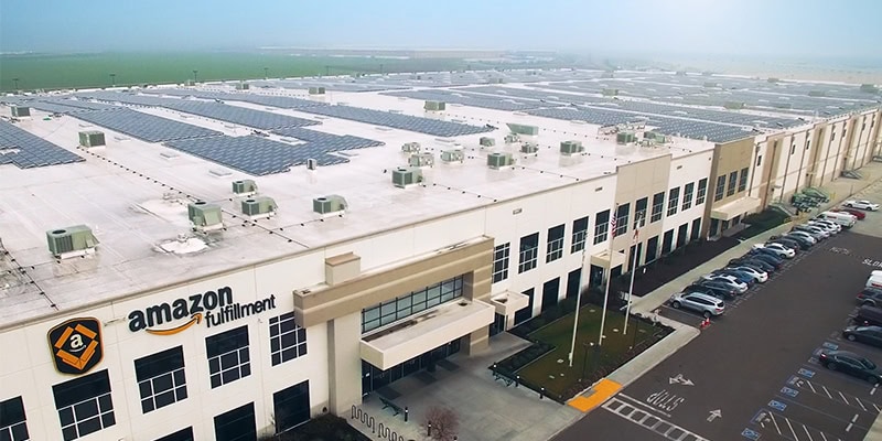 Rooftop solar on one of Amazon's Fulfillment Centers.